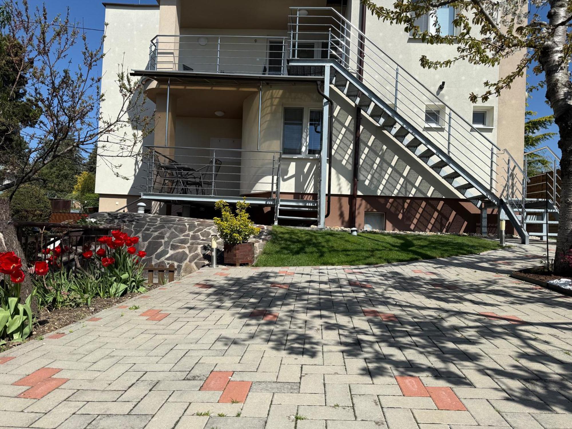 Ubytovanie Zobor Neutra Zimmer foto